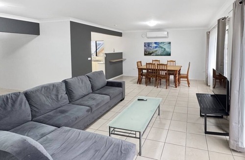 Forster Hotel | Golden Sands Motor Inn Forster