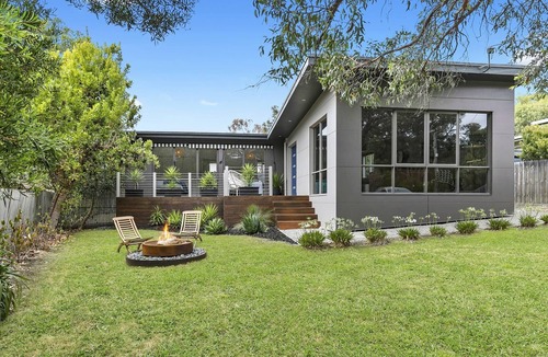 Anglesea House | Golf Retreat I Pet Friendly I Close to Golf Course