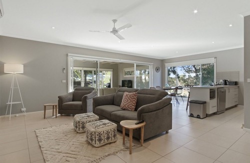 Metung House | Golf Springs - Metung