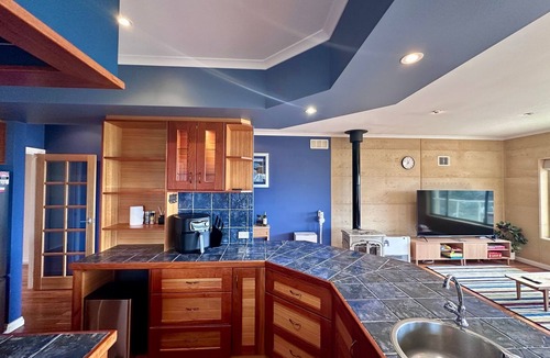 Goode Beach House | Goode Beach Family Luxury beckons