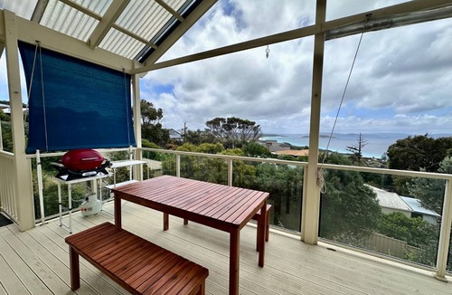 Goode Beach House | Goode Beach Family Luxury beckons