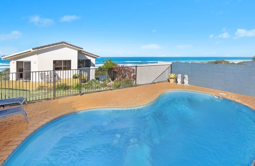 Port Macquarie House | Gorgeous 5BR Beachfront Escape at Lighthouse Beach - NEW LISTING