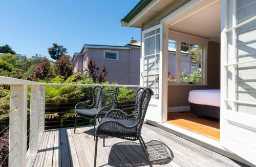 South Launceston House | Gorgeous on Galvin: Close to Town Yet A Mile Away