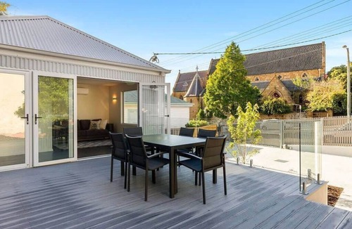 Hobart Central Business District Cottage | Goulburn Cottage - Comfort, Style and Location