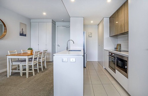 Barton Apartment | Governor Place - Executive Central Apartment