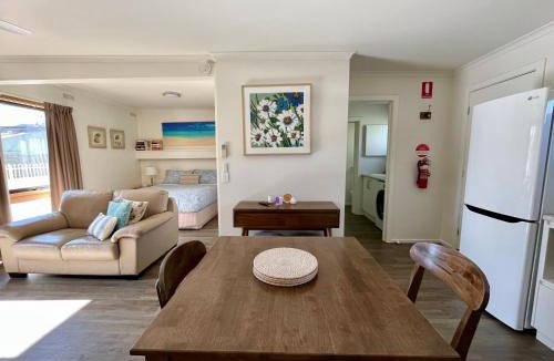 Mallacoota Apartment | Gowings of Mallacoota