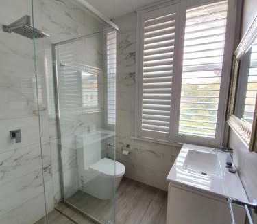 Newcastle Hotel | Grand Hotel