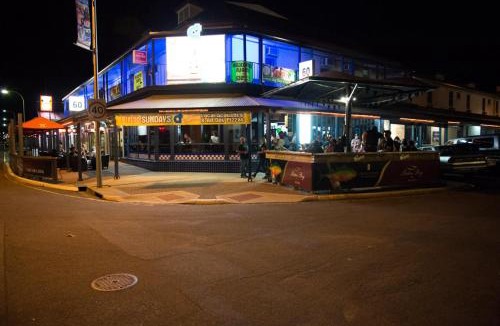 Port Lincoln Hotel | Grand Tasman Hotel