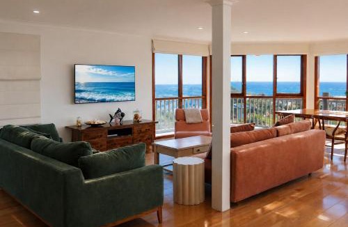 Gracetown House | Grandview Holiday Beach House