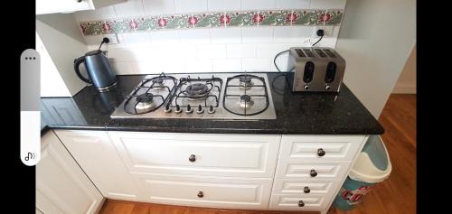 Glenroy House | Grandview House Private 2Bed 2Bath Melb Airport