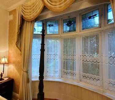 Glenroy House | Grandview House Private 2Bed 2Bath Melb Airport