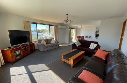 Orford House | Great location 3 Bedroom Home