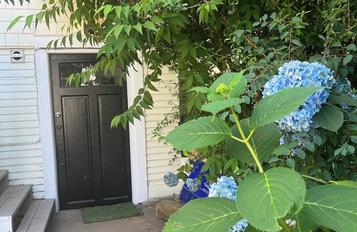 Kitsilano House | Great location! one block from the beach. On the bike route