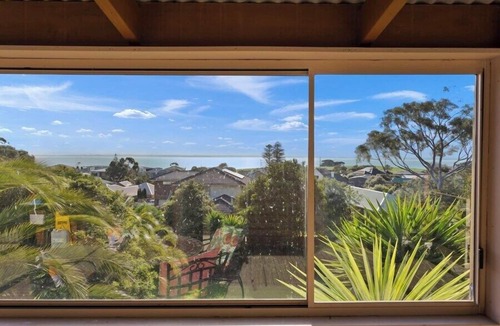 San Remo House | Great Pet-Friendly Getaway w/Views + Near Beaches