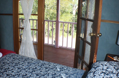 Fosterton Cabin | Great time to detox and get away for a break.