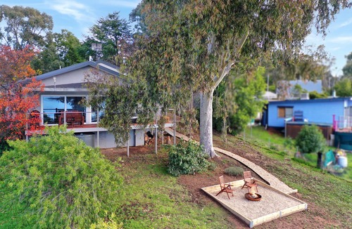 Howqua Inlet House | Green Stones - Amazing Waterfront Location