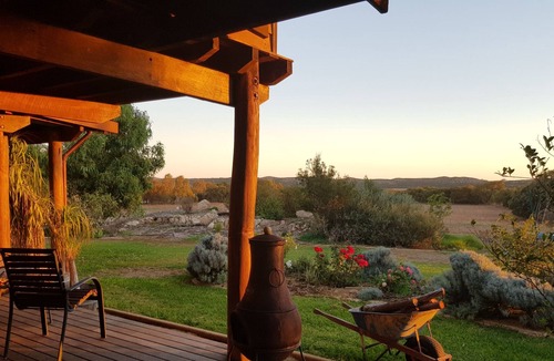 Greenough Apartment | Greenough Nature Stay: a relaxed, rural retreat