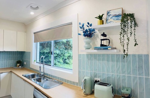 Bell Post Hill House | 🔆GREENVIEW🔆BFast,WiFi,Fetch🔆Walk2Pizza,Liquor