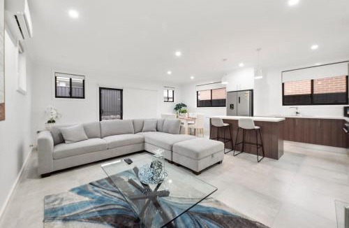 Gregory Hills House | Gregory Hills Haven Luxe