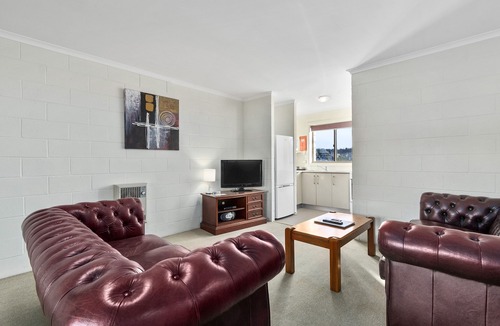 Hobart Central Business District Apartment | Grosvenor Court Apartments Hobart