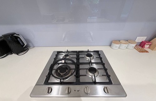 Breakfast Point Apartment | Ground-Floor Comfort Peaceful 1-Bedroom Apartment