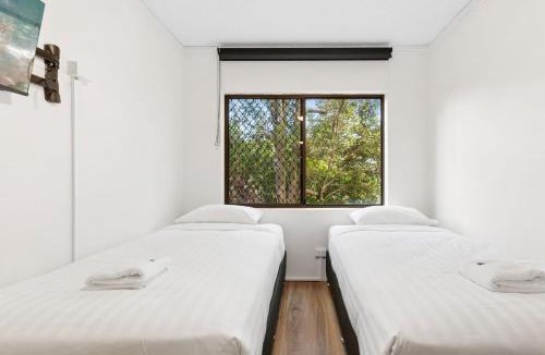 Coffs Harbour Apartment | Ground floor quiet garden balcony heated pool at 223 Sandcastles