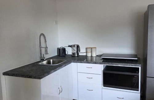 Kingston House | Guest Unit