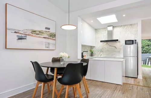 Battery Point House | Hampden Cottage Luxury Georgian Apartment