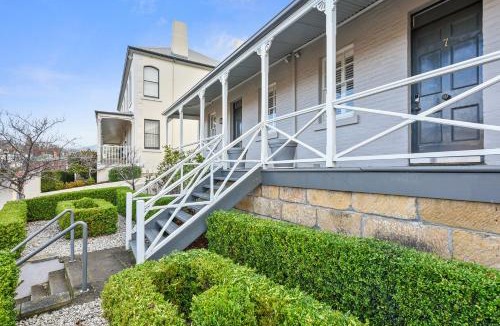 Battery Point House | Hampden Neuve - Luxury Georgian Cottage