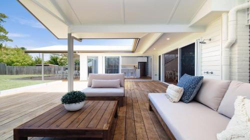 Killcare Heights House | 'Hampton Heights' by HolidayCo