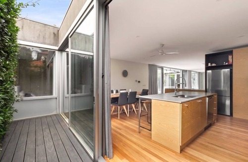 Brighton House | Hanby by the Bay, Brighton