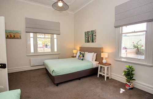 Echuca House | Hansen Street Retreat
