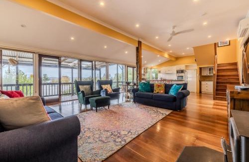 Albany House | Harbour Breeze by the BNB Collection