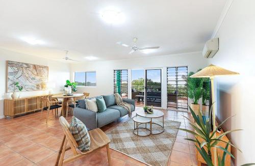 Darwin City Centre Apartment | Harbour Haven - A Parkside CBD Address