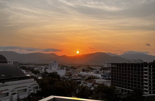Cairns Central Business District Apartment | Harbour Lights Apartment