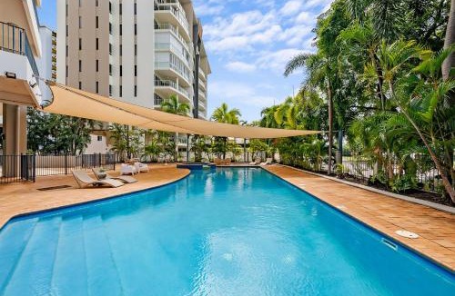 Darwin City Centre Apartment | Harbourfront Haven - King Studio with Tropical Pool