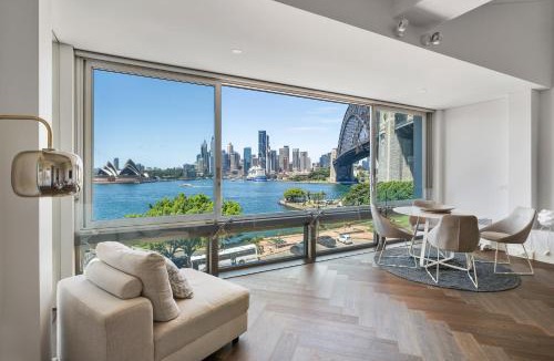 Kirribilli Apartment | Harbourview II Unmatched Views Harbour Bridge
