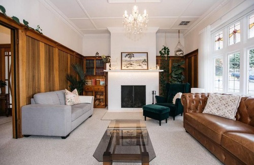 Launceston CBD House | Harmony House - CBD - Dual Apartment