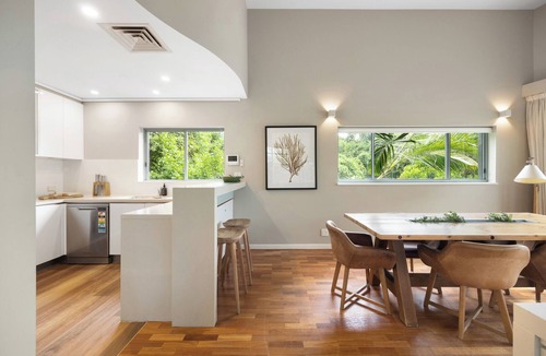 Noosa Heads Apartment | Hastings Park 3: Scenic Beachside Retreat | A/C | heated pool | staffed reception