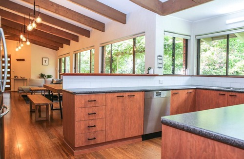 Bright House | Haus on Houghs : Space and style in Bright