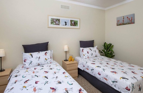 Kiama Apartment | Headland Hideaway - spectacular, uninterrupted ocean views to the horizon and along the coast