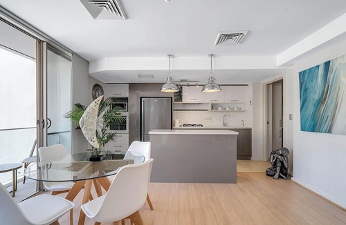 Manly Apartment | Heart of Manly - Quiet 1 bed between Beach/Harbour