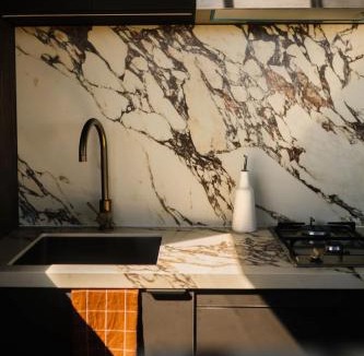 Toolleen House | Heathcote Winery Luxury and Stunning Views