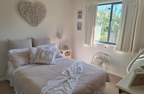 Coronet Bay House | Helens Hideaway