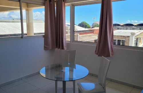 Cayenne Apartment | Hello Guyane (8), Suite charme luxury, 5 étoiles