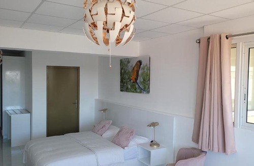 Cayenne Apartment | Hello Guyane (8), Suite charme luxury, 5 étoiles