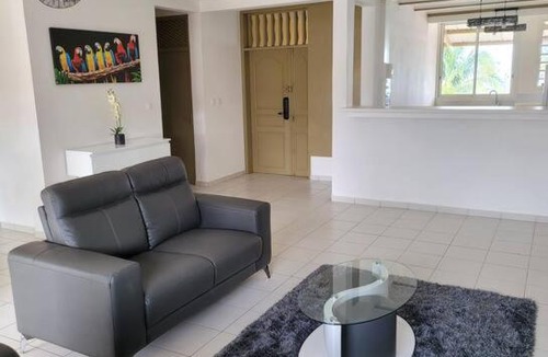 Cayenne Apartment | Hello Guyane, F3 Nº 7, Exceptionnel et Rare, 5 étoiles