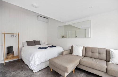Sunshine Beach Apartment | Henderson St, Studio apt