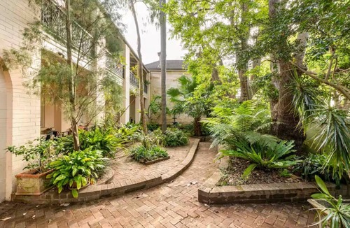 Balmain East Apartment | Heritage Garden Apartment - Balmain East - Parks, Pubs & Harbour Walks