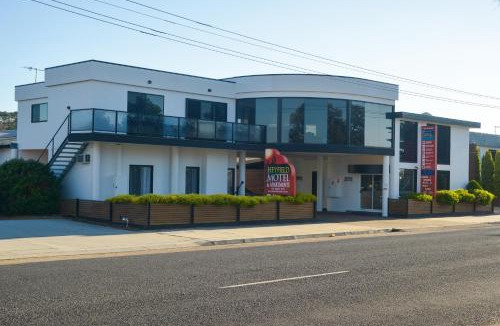 Lakes Entrance Hotel | Heyfield Motel and Apartments